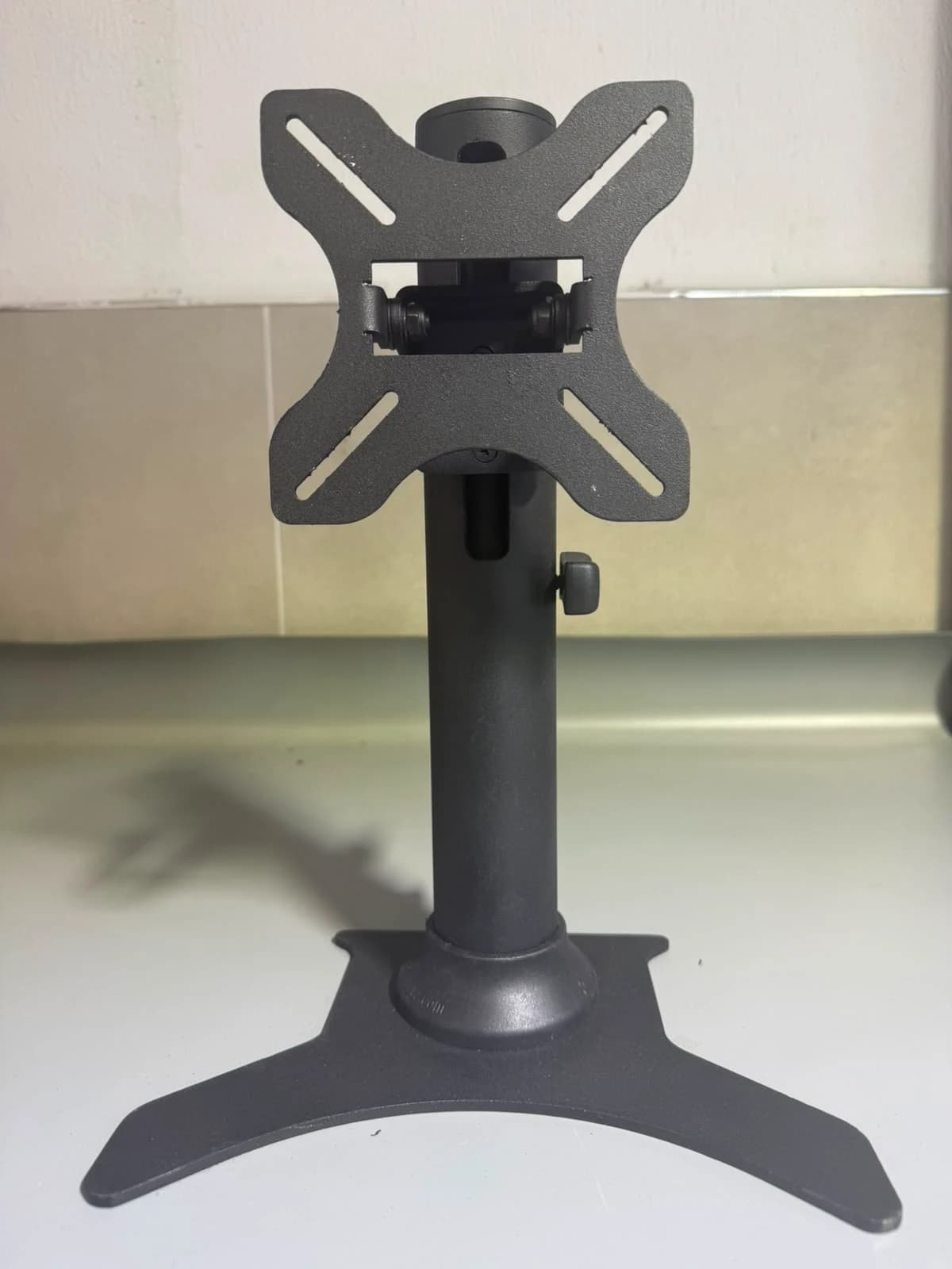 AYAK METAL BORU UNİVERSAL PİVOT 360 DERECE — fotoğraf 6/8