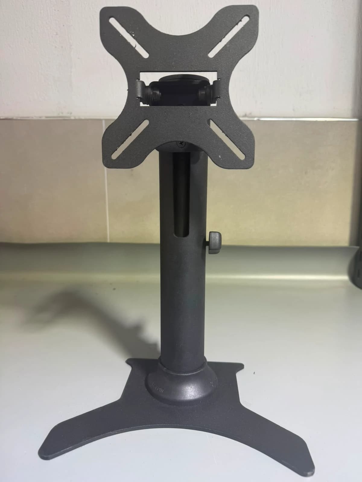 AYAK METAL BORU UNİVERSAL PİVOT 360 DERECE — fotoğraf 8/8